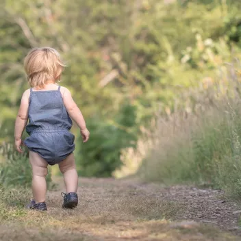 Von X bis O:  Ab wann bei Fehlstellung von Kinderbeinen Behandlungsbedarf besteht